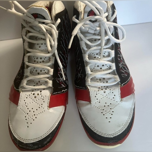 Nike - Picture 3 of 6